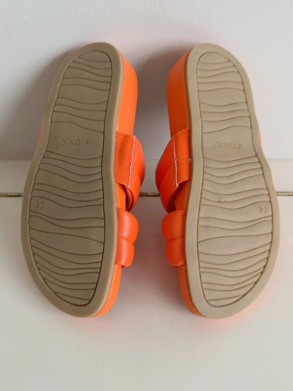 Vionic Mayla Orange Padded Slide Sandals Women’s 5 EU 35